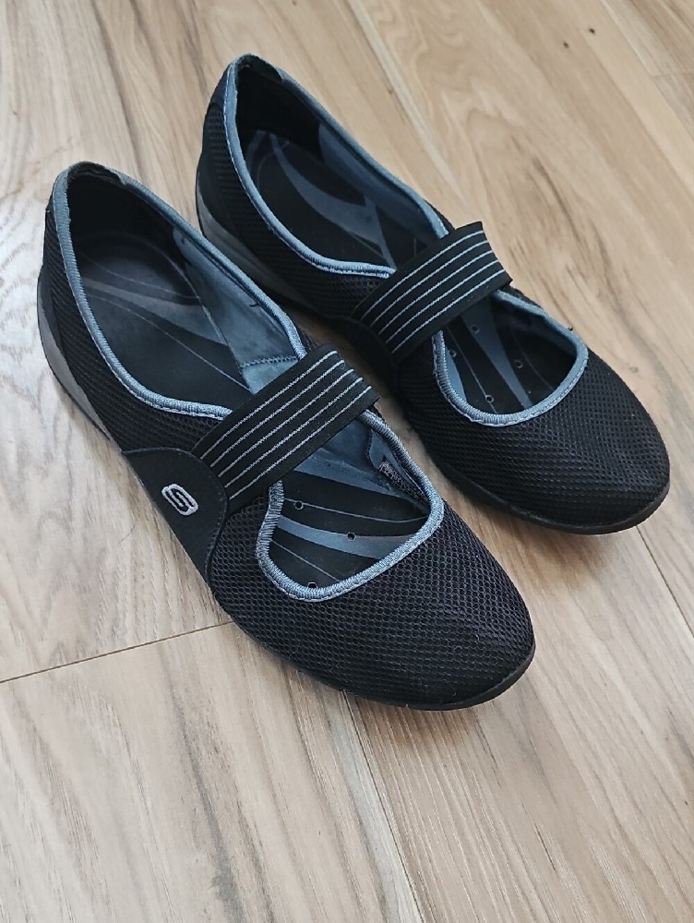 Skechers Black Mary Jane Flats with Gray Trim